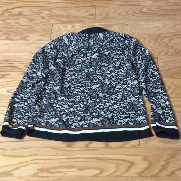 NWOT 8 Talbots black lace look button down blouse - Picture 4 of 15